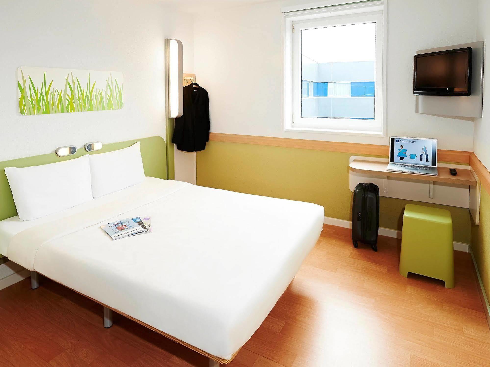 Ibis Budget Thonon Les Bains Εξωτερικό φωτογραφία